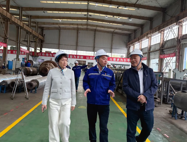 湖北省造纸协会副会长兼秘书长顿志强一行到访中轻国泰