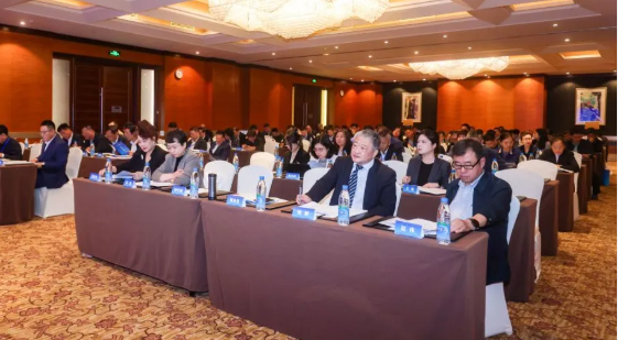 中国造纸协会第六届理事会第二次会议在苏州顺利召开